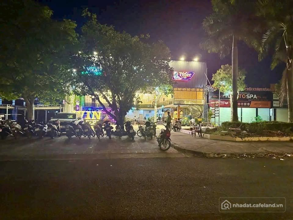 Bán nhà riêng: Bán nhà cấp 4 tại khu dân cư Thái Dương, phường 6, thành phố Tân 