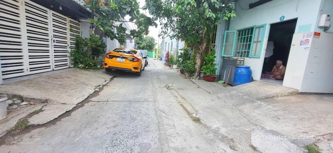 Bán đất thổ cư: Đất thổ cư 5x17m hẻm xe hơi giá chỉ 2,5 tỷ Nhà Bè