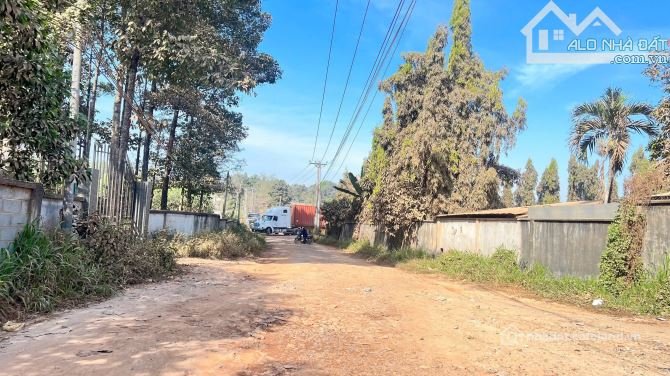 Bán kho, nhà xưởng: X024 BÁN GẤP Nhà Xưởng trên thửa đất rộng 8.500m² – P. TAM P