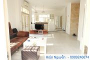 Cho thuê villa Thảo Điền gần chung cư Masteri 4PN đủ nội thất giá 2200$