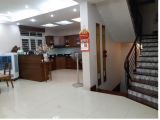 Nhà đẹp Dịch Vọng, phân lô, ô tô tránh, 70m2, MT 6.7m giá 10.5 tỷ. Lh: 0974049597.