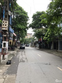 Bán nhà đường Thanh Bình, Mỗ lao, Hà Đông. ô tô tránh nhau. LH 0968832338