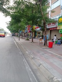 Kinh doanh 2 mặt phố Nguyễn Văn Cừ Long Biên DT: 145m2 x 5T, MT 5m, giá 28,5 tỷ.