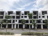 Bán nhà 4 tầng thuận tiện kinh doanh cạnh Quảng Trường Hùng Vương Việt Trì