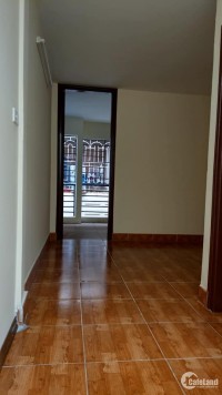 Bán nhà phố Quan Hoa, 5 tầng,  36m2, Nhà mới xây được vài năm.