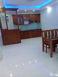 Bán nhà Quận Đống Đa 40m2 , 5 Tầng , nhà đẹp ở ngay , ngõ rộng thông thoáng  , g