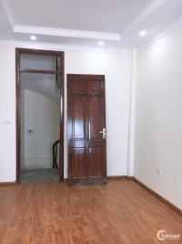 Bán nhà riêng Phố Trường Trinh, 32m2, 4T, MT 5.5m, 2.5 tỷ.