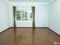 Bán nhà ngõ 296 Minh Khai,Mai Động,33m2x4T,có sân cổng,cách phố 20m.Giá 2.45 tỷ