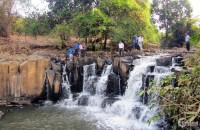 bán đất khu trung tâm hành chính đồng phú đối diện trường