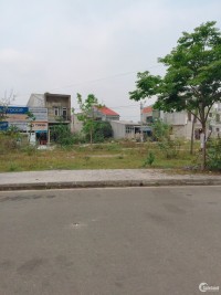 Nhượng lô đất Bàu Vá đường 19m5 - Vịt Thuận rẽ vào. hướng Đông Nam