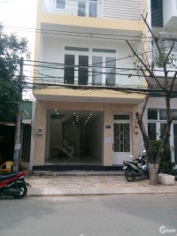 Cho thuê nhà mặt phố Nguyễn Văn Lộc 70m2 3 tầng mặt tiền 9m