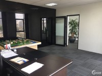 Cho thuê văn phòng siêu sang tại Mê Trì, diện tích 130m2, nội thất đầy đủ