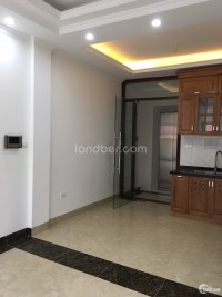 Chính chủ bán căn hộ tầng 4 HH2B Linh Đàm, 67,4m2, 2PN, 2WC, full nội thất.