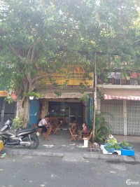 Cần bán gấp nhà chung cư mặt tiền có tầng trệt, ở đường Phạm Vấn