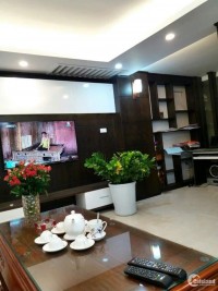 Nữ sinh 9x bán nhà phố Tôn Thất Tùng, Đống Đa 50m2, phân lô ô tô chỉ 4,5 tỷ