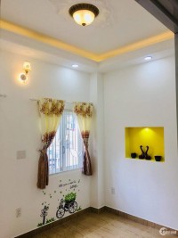 Bán gấp nhà Ba Tháng Hai 40m2 chỉ 5.25 tỷ.