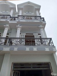Bán nhà cuối đường Nguyễn Văn Quá quận 12 giá 1,69 tỷ 3lầu