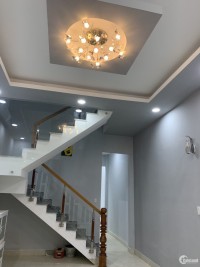 Bán gấp căn nhà đường Huỳnh Văn Nghệ,nằm trong khu biệt thự sang trọng,DT:65,5m2