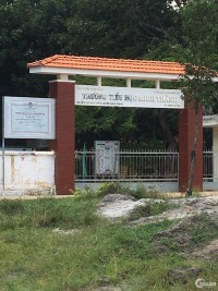 Gia đình cần bán gấp lô đất đối diện trường học Minh Thành