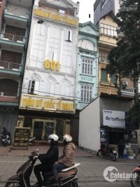 Cho thuê nhà mặt phố Nguyễn Thị Định 60m2, 4.5m mặt tiền, 45 triệu/tháng: