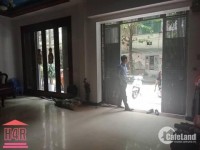 Cho thuê nhà phố Nguyễn Khả Trạc làm vp, cửa hàng,95m2.mt 10m