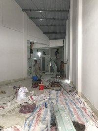 Nhà MT Đặng Minh Khiêm, Q.11, DT: 6x20m, trệt, trong suốt, nhà mới. Giá 20tr