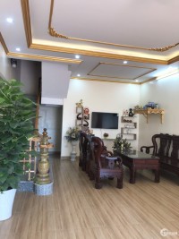 CHO THUÊ NHÀ MẶT ĐƯỜNG NGUYỄN TẤT THÀNH, 100M2, 2 TẦNG. LH: 0986454393 - 0986797