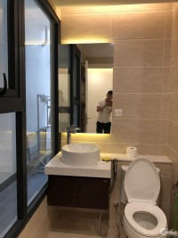 Tôi cần bán căn hộ cc Imperia 81m2, giá 2,4 tỷ đường Nguyễn Huy Tưởng.