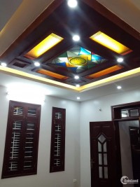 Nhà Phạm Ngọc Thạch, 35m2, ô tô đỗ, kinh doanh đỉnh, 3.5 tỷ