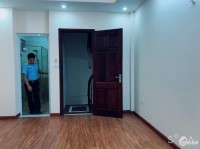 Bán nhà đẹp 4 tầng, 38m2 Đội Cấn lô góc; 2 mặt thoáng. Nhỉnh 3 tỷ