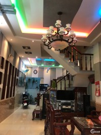 Chính chủ bán căn nhà 1 trêt 2 lầu+sân thượng 64m2 ở Nguyễn Ảnh Thủ Q12