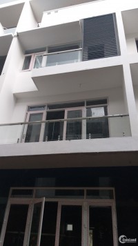 Chính chủ cần bán căn nhà "1 trêt 3 lầu" 1331 Huỳnh Tấn Phát HL "096396041"