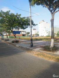 Đất mặt tiền 6 - 8m, đối diện Vincom Plaza Đà Nẵng, giá rẻ