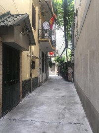 Bán nhà lô góc Hồng Mai, nhỏ tiền, gần phố, mặt tiền bề thế.