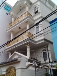 Bán nhà biệt thự căn góc  Lê Văn Sỹ, Quận 3, DT: 7x18m đang cho thuê spa 72tr/th
