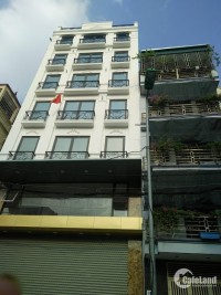 Bán tòa nhà 10 tầng đầu tư căn hộ dịch vụ mặt phố Lạc Long Quân 37 tỷ