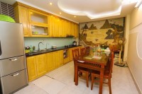 Nhỉnh 5 tỷ có nhà mặt ngõ Thái Hà 45m2, lô góc, ô tô 20m đỗ ngày đêm.