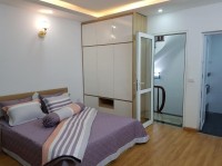 Bán nhà Trương Định 2 tỷ 250tr, 30m2, 5 Tầng. LH: 0903409888