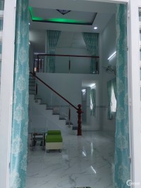 Cần bán gấp nhà Nguyễn Thị Búp Q12,diện tích 4x14m, sổ hồng riêng, giá 1 tỷ 350