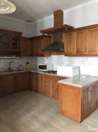 Cho thuê căn hộ đẹp 203 Nguyễn Trãi, Q.1, 2PN, full nội thất, giá tốt