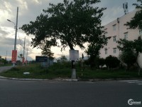 Chính chủ bán lô đất mặt tiền đường Lê Văn Sỹ đối diện trường học cách biển 50m