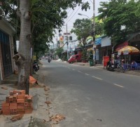 Bán Đất 4 nở hậu 4,2 dài 25,6m, sổ hồng riêng, mặt tiền đường Nguyễn Thị Tràng