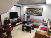 Cho thuê nhà riêng đầy đủ tiện nghi tại Giang Biên, Long Biên. S: 35m2x 4 tầng