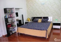 Bán nhà 3 mặt thoáng, nở hậu về ở ngay phố Quốc Tử Giám 45m2 x 4 tầng, mt 4m.