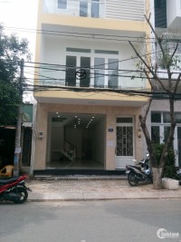 Cho thuê MBKD mặt phố Nguyễn Ngọc Vũ ~ 70m2, 4T, Mặt tiền 9m chỉ 55 triệu.