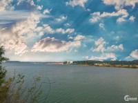 Bán lô đất ven hồ ĐẠI LẢI view 3 mặt hồ nước vị trí đẹp