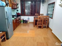 Văn Cao,Ba Đình, ô tô tránh, lô góc 2 thoáng vĩnh viễn DT 30m2 giá 5,6 tỷ