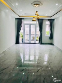 Nhà Lê Hồng Phong, Quận 10, hẻm 4m, 42m2, 5.8 tỷ