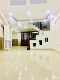 Nhà đẹp ở ngay, 54m2, Trần Bình Trọng chỉ 4 Tỷ 5.