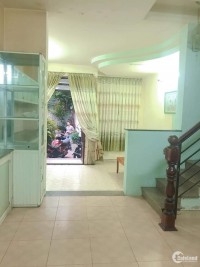 Bán nhà Nguyễn Đình Chính 45m2, 5 lầu, giá 5.7 tỷ TL.
